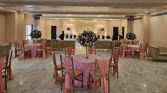 Image highlighting the vibrant and festive atmosphere of a party in the ballroom & banquet hall.